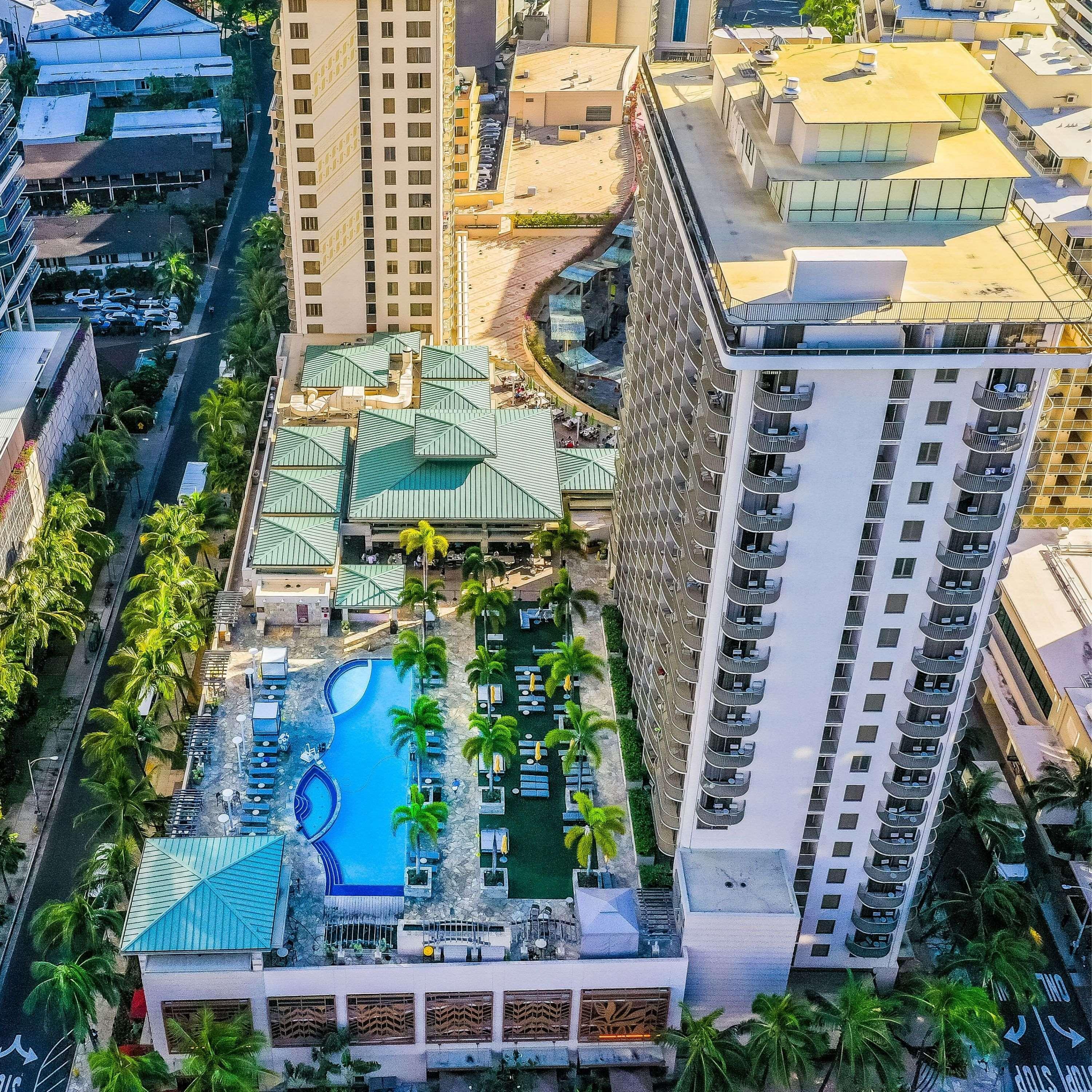 Embassy Suites By Hilton Waikiki Beach Walk Гонолулу Екстер'єр фото