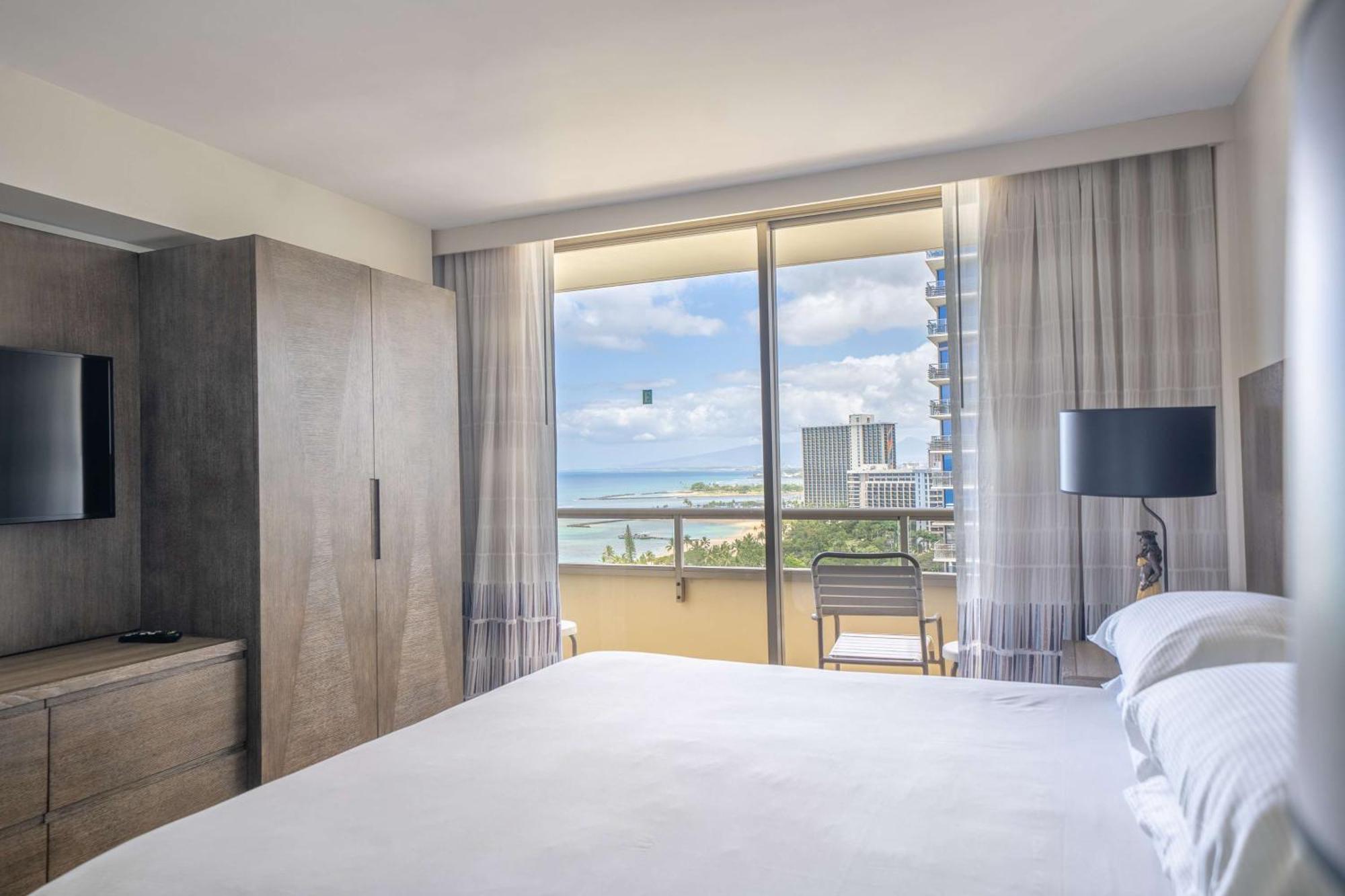 Embassy Suites By Hilton Waikiki Beach Walk Гонолулу Екстер'єр фото