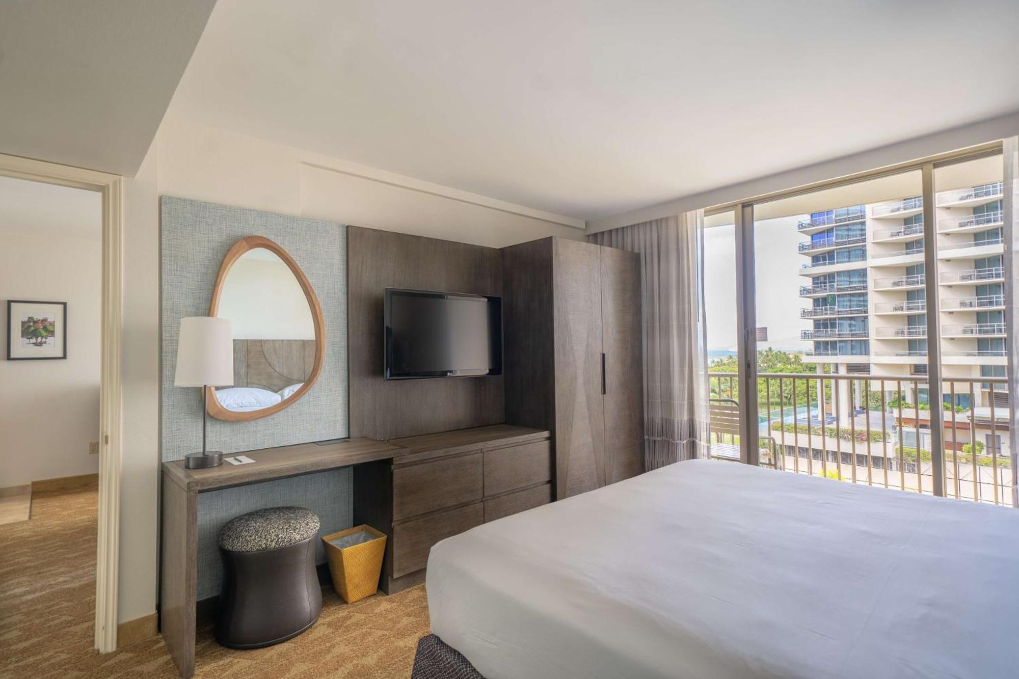 Embassy Suites By Hilton Waikiki Beach Walk Гонолулу Екстер'єр фото