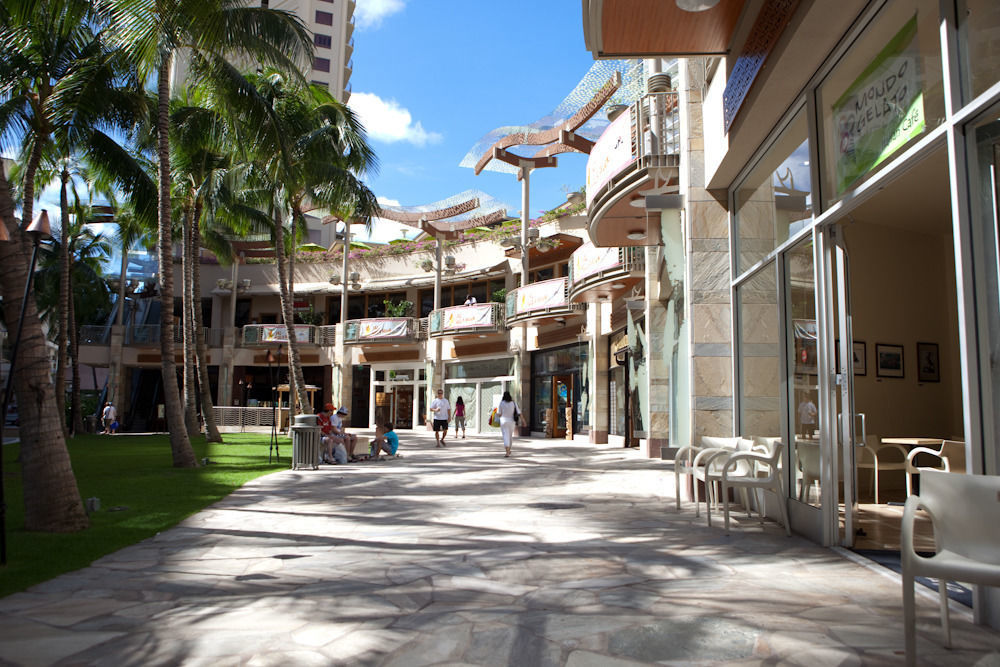 Embassy Suites By Hilton Waikiki Beach Walk Гонолулу Екстер'єр фото